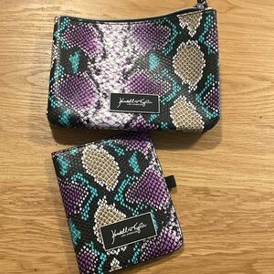 Kendall & Kylie Travel Kit